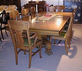 American Tiger Oak Pedestal Dining Room Table Item 340486