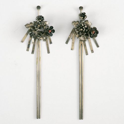 Antique Pair of Japanese bira-bira Kanzashi Hair Ornaments, 19th C. (item  #1369274)